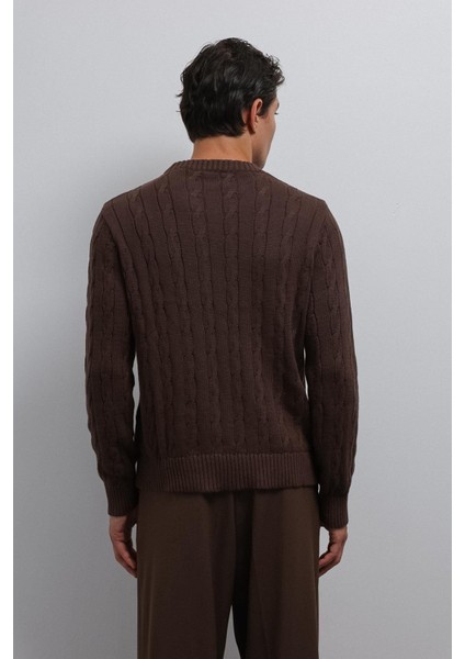 Kahve Dokulu Örgü Erkek Kazak