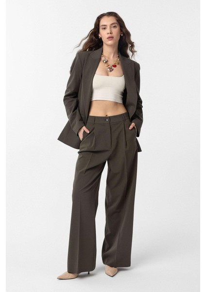 Haki Pilili Kadın Pantolon modelleri