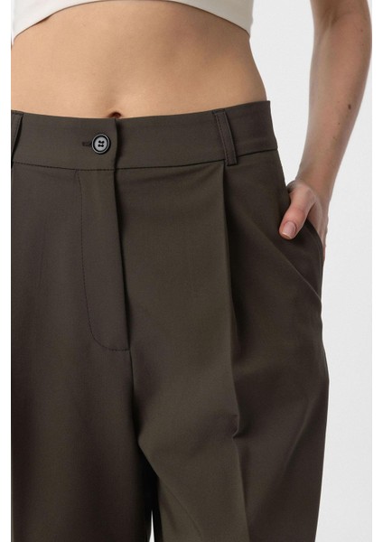Haki Pilili Kadın Pantolon fırsatları