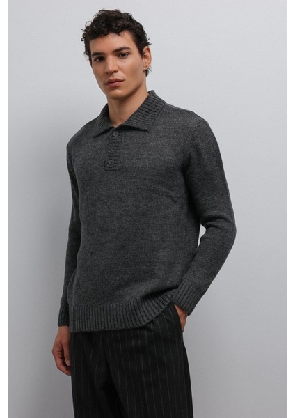Gri Melanj Düğmeli Yaka Erkek Kazak