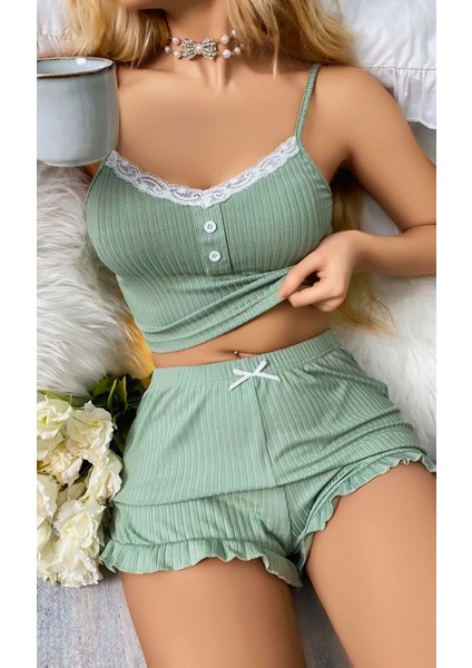 Kadın Yeşil Dantel Detaylı Şortlu Gecelik Pijama Takımı 5014 fırsatları