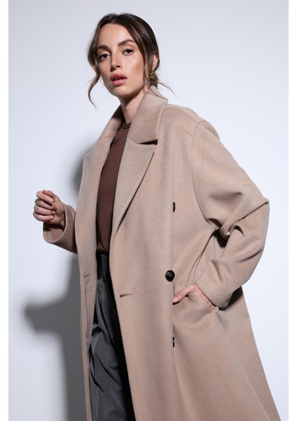 Bej Kruvaze Kadın Kaban fırsatları