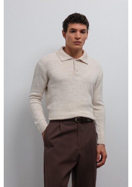 Taş Düğmeli Yaka Erkek Kazak