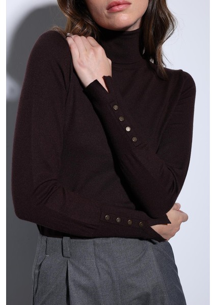 Açık Kahve Dik Yaka Triko Kazak fırsatları