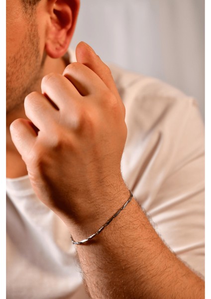 Kibrit Model Çizgi Detaylı Erkek Çelik Zincir Bileklik 2 mm fiyatları