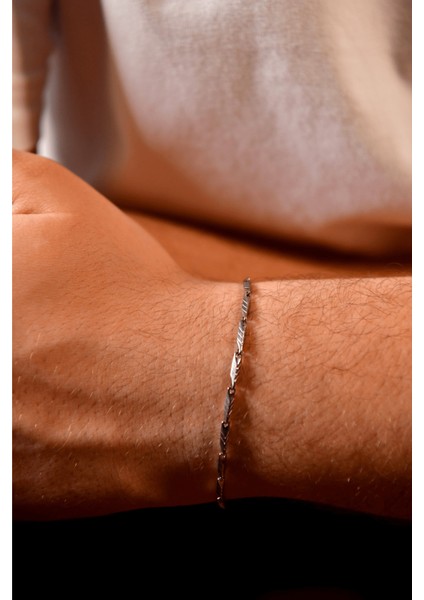 Kibrit Model Çizgi Detaylı Erkek Çelik Zincir Bileklik 2 mm modelleri