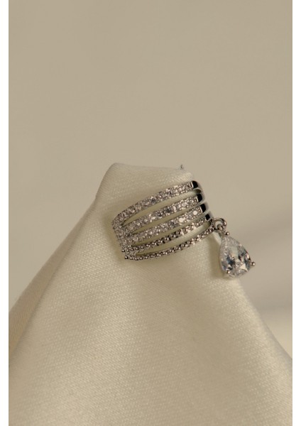 5 Sıra Taşlı Ucu Sallantılı Earcuff