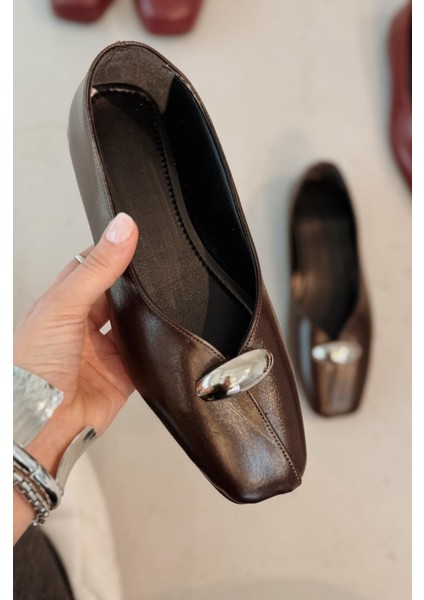 Tormel Kadın Babet Acıkahve Mat Deri modelleri