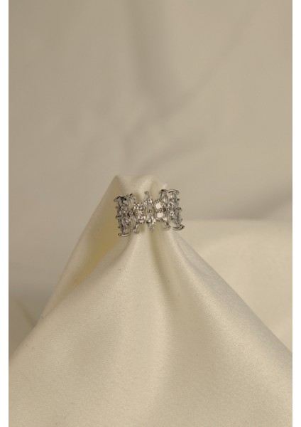 Çift Sıra Taşlı Elmas Kesim Earcuff