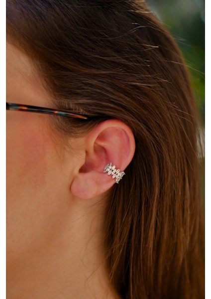 6 Sıralı Üzeri Taşlı Ucu Sallantılı Earcuff fırsatları