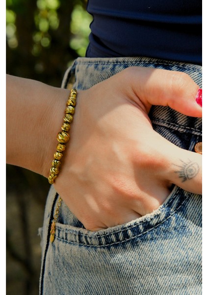 Küçükten Büyüğe Dizili Dorika Top Model Kadın Çelik Bileklik