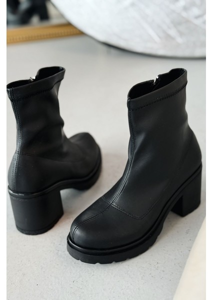 Tarion Streç Siyah Fermuarlı Günlük Kadın Bot fırsatları