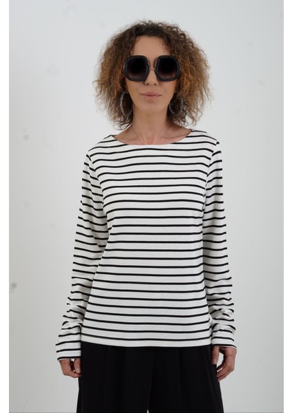 Siyah Beyaz Çizgili Kayık Yaka Bluz fiyatları
