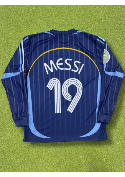 Nostaljik Arjantin 2006 Uzun Kollu Messi Forma