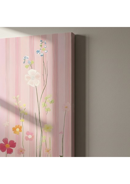 Çizgili Arka Planlı Çiçek Desenli Tablo indirimleri