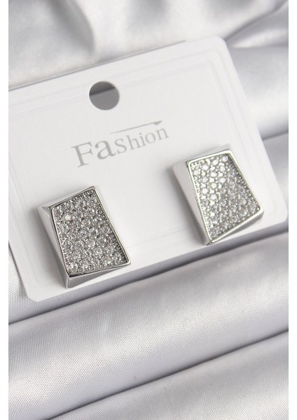 Pirinç Gümüş Renk Zirkon Taşlı Plaka Model Kadın Küpe - Lisinya