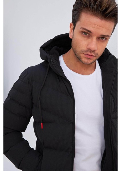 Su ve Rüzgar Geçirmez Kapüşonlu Şişme Siyah Erkek Mont 2158 fiyatları