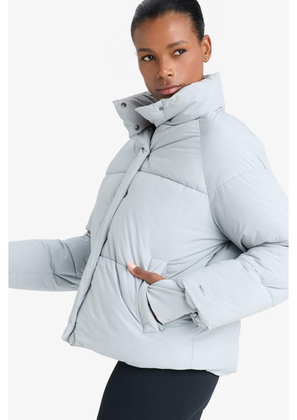 Fit Su İtici Regular Fit Dik Yaka Reglan Kol Kışlık Şişme Mont A1550AX25WN modelleri