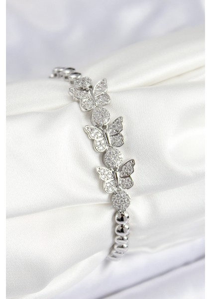 Pirinç Zirkon Taşlı Kelebek Model Gümüş Renk Kadın Bileklik TG27BB7892