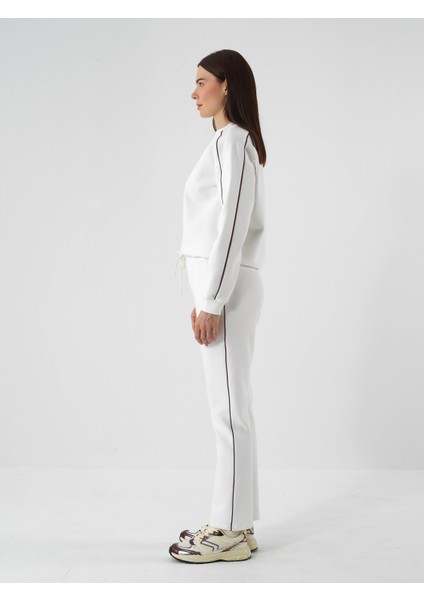 Kadın Ekru Pamuk Dokulu Regular Fit Sweat Pantolon modelleri