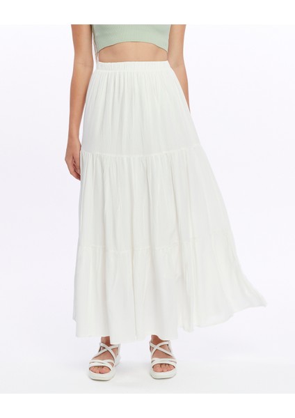 Astarlı Viskon Kumaş Beyaz Uzun Fırfırlı Etek