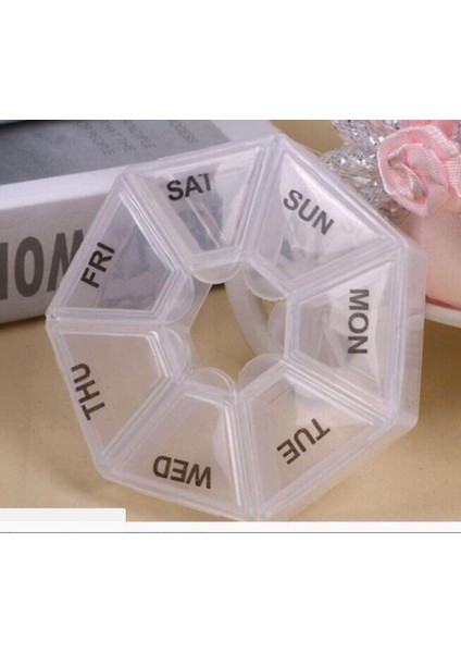 Bir Haftalık 7 Köşeli Kutusu, Yuvarlak 7 Bölmeli, Bir Haftalık Bölünmüş Küçük Kutusu, Mini 7 Günlük Terlik, Bölünmüş Mücevher Kutusu, Mor Kutusu (Yurt Dışından) fiyatları