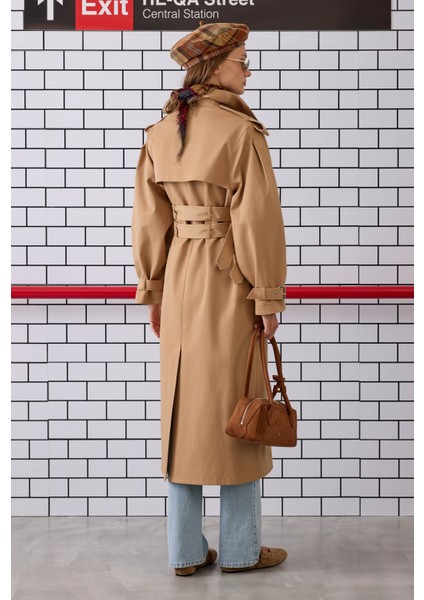 Çift Kemerli Trençkot Camel modelleri