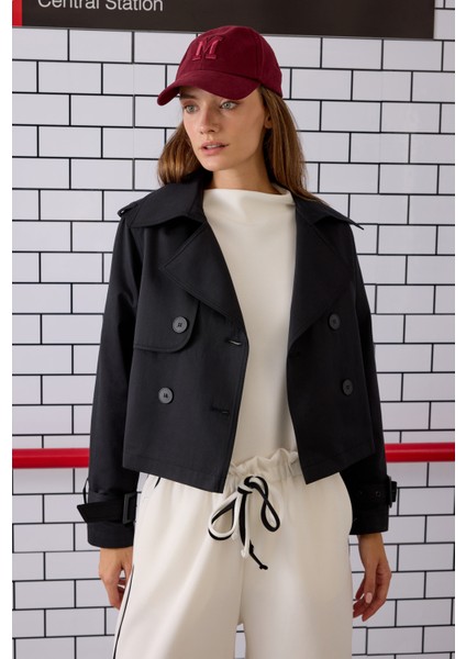 Kısa Trençkot Siyah modelleri