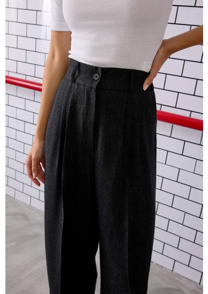 Pile Detaylı Palazzo Pantolon Siyah indirimleri
