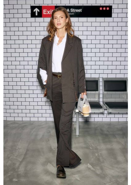 Yırtmaç Detaylı Ceket Acı Kahve