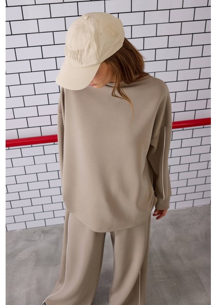 Kontrast Biyeli Eşofman Takımı Vizon modelleri