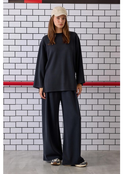 Modal Basic Sweat Siyah