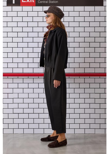 Pile Detaylı Poliviskon Ceket Siyah indirimleri