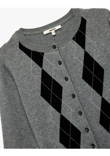 Düğmeli Uzun Kollu Bisiklet Yaka Baklava Desenli Triko Hırka modelleri