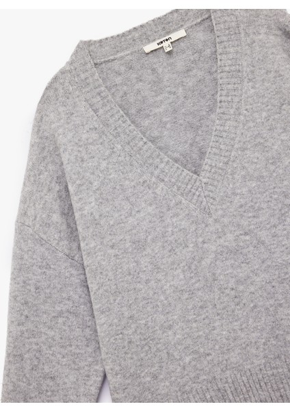 Uzun Kollu V Yaka Triko Kazak indirimleri