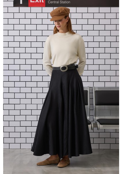 Volanlı Süet Etek Siyah fırsatları