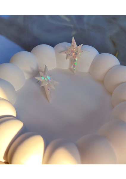 Starlight Glow El Yapımı Beyaz Işıltılı Kuzey Yıldızı Küpe fiyatları