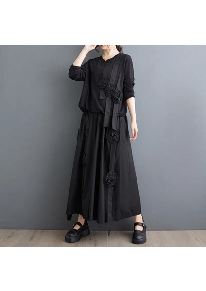 Siyah Uzun Kollu Yuvarlak Yaka Düz Çiçek Detaylı Tişört + Lastikli Bel Pantolon, Kadın Siyah Salaş Takım modelleri