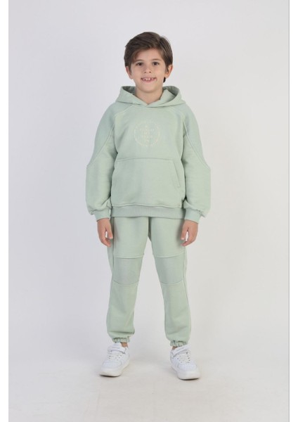 Erkek Kapşonlu Eşofman Takımı