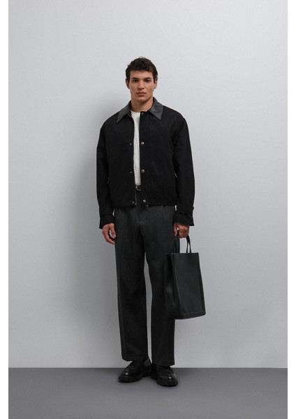 Siyah Kontrast Yaka Teknik Erkek Mont