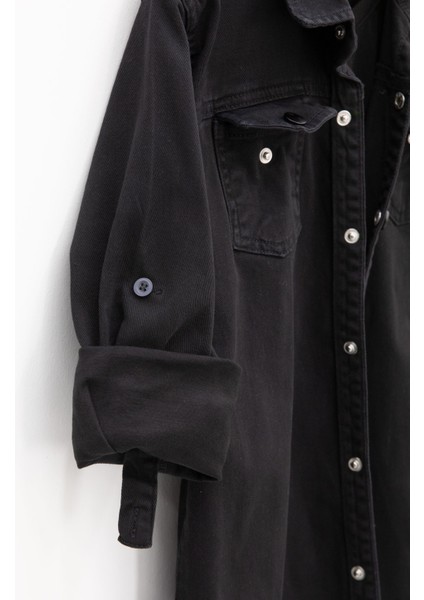 Siyah Keten Gömlekli Bisiklet Yaka Baskılı Tişörtlü Erkek Çocuk 2li Takım 20255 fırsatları