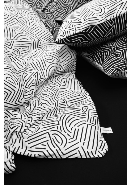 Mono Çift Kişilik Lastikli Çarşaflı Nevresim Takımı Maze Siyah indirimleri