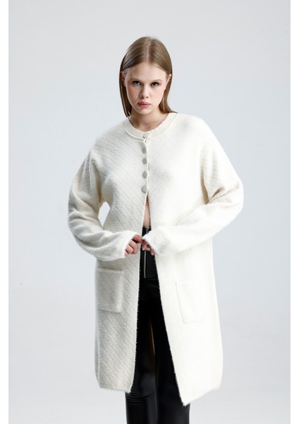 Düğme Detaylı Sakallı Triko Ceket fiyatları