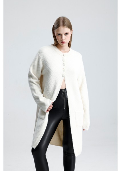 Düğme Detaylı Sakallı Triko Ceket modelleri