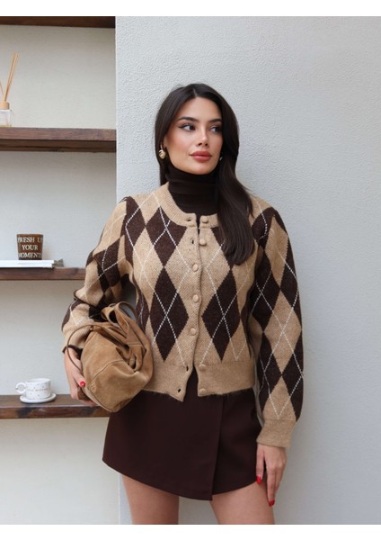 Baklava Desen Düğmeli Hırka