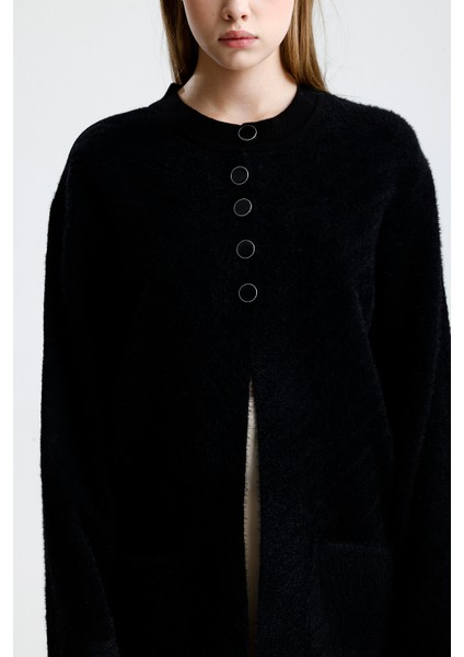 Düğme Detaylı Sakallı Triko Ceket