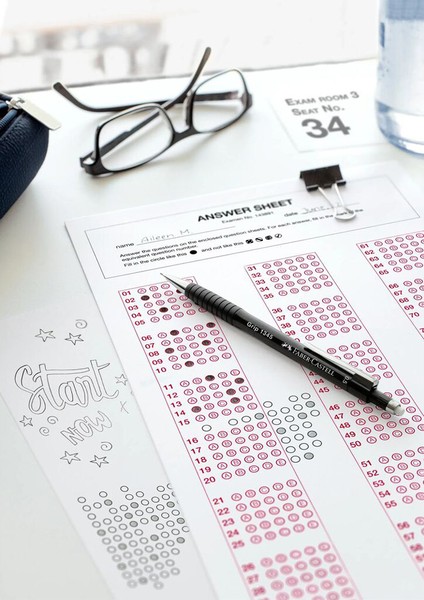 Grip 1345 Versatil Kalem, 0.5 mm, Siyah 2022, Silgili, Saklanabilir Metal Uç, Ergonomik Tutuş modelleri