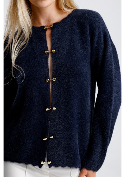 Önü Aksesuar Kapamalı Hırka,ceket