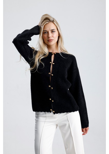 Önü Aksesuar Kapamalı Hırka,ceket fırsatları