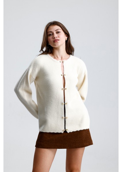 Önü Aksesuar Kapamalı Hırka,ceket